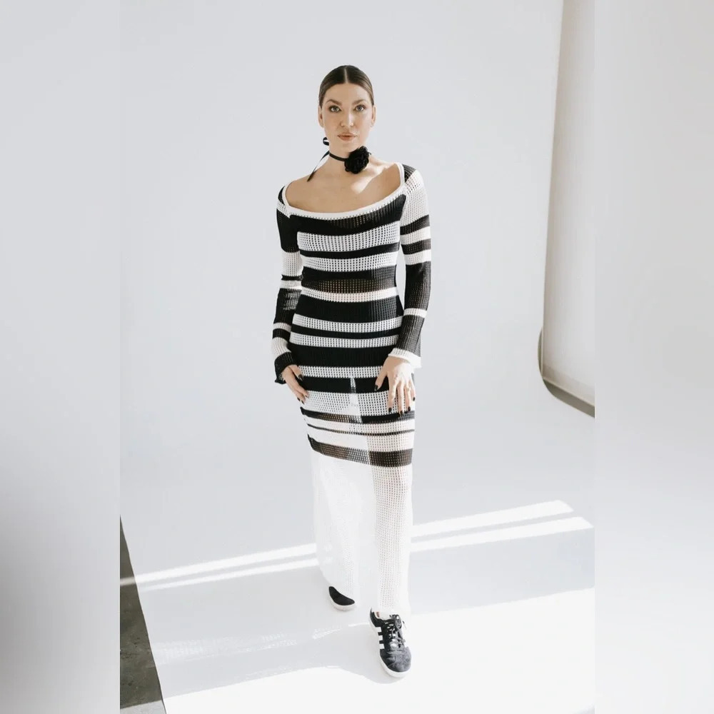 NWT-WHITE REEF COTTON KNIT MAXI DRESS/COVERUP - WHITE
